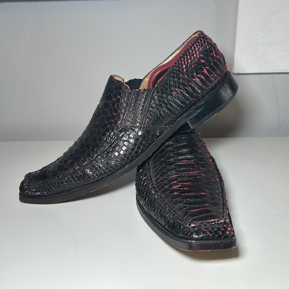 Python loafers you Debut brand